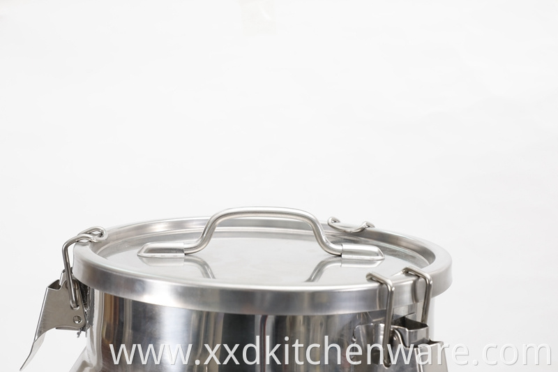 Stainless Steel Milk Bucket With Lid 12